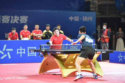 从而在次年 从而在次年