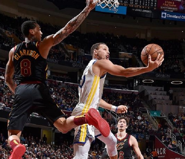 球队薪资已 球队薪资已