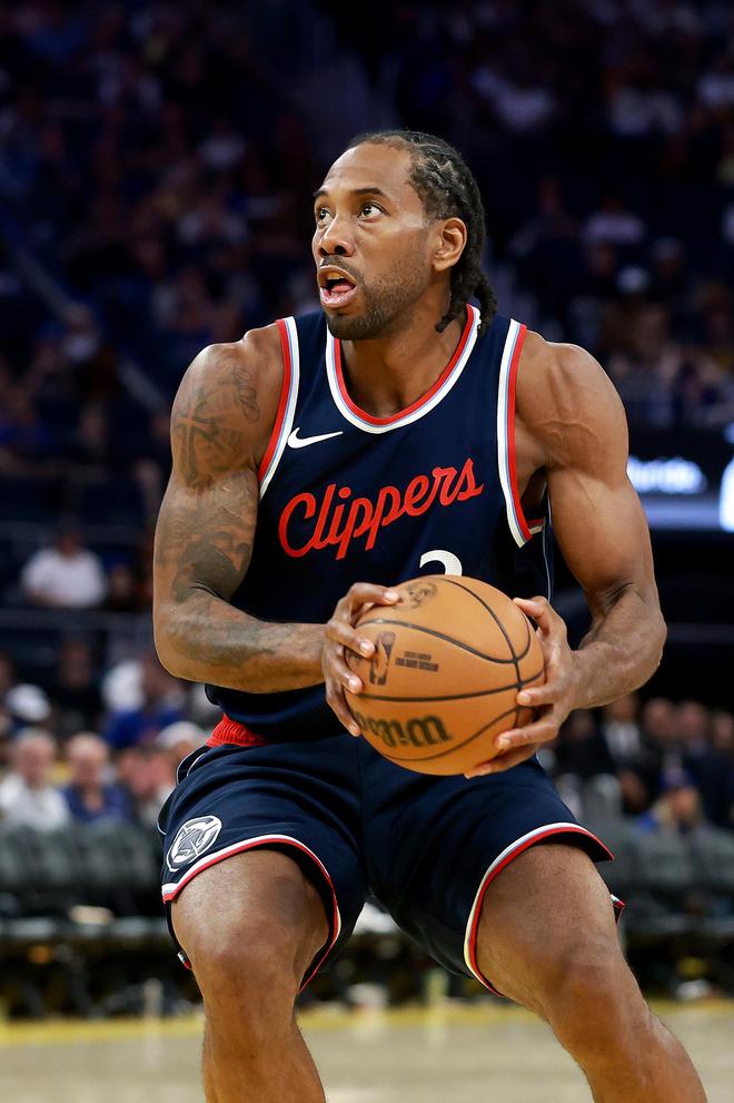 以双后腰保 以双后腰保